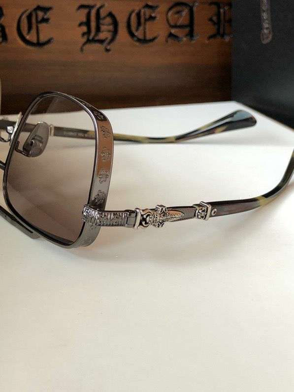 Picture of Chrome Hearts Sunglasses _SKUfw46735260fw
